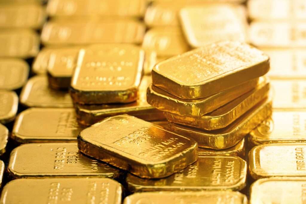 Gold price clings to gains on Fed rate-cut hopes, US NFP in focus